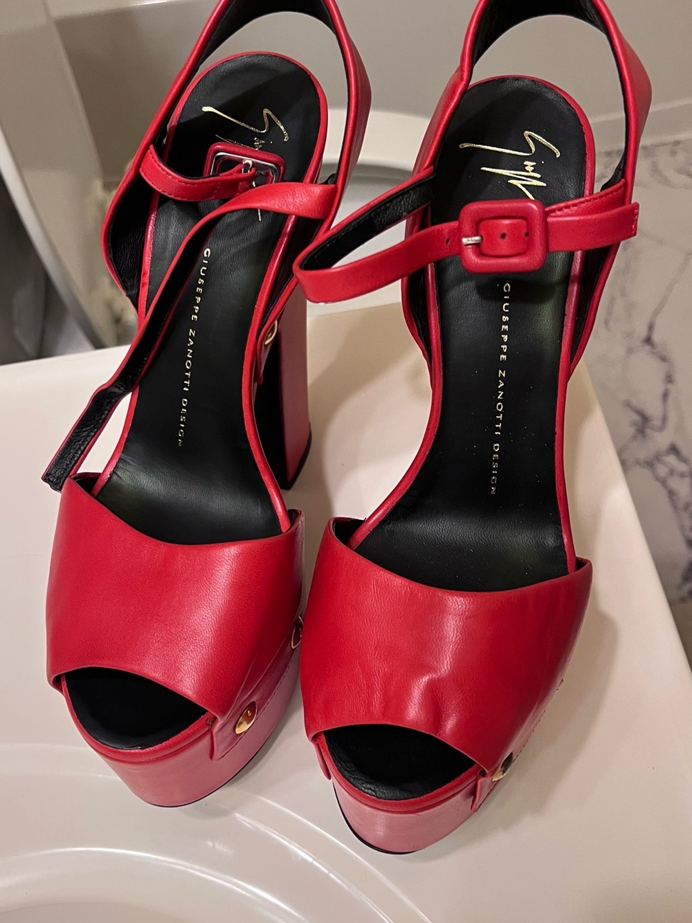 Vintage Guiseppe Zanotti Red Platform High-Heels with Gold Studs - Picture 4 of 6